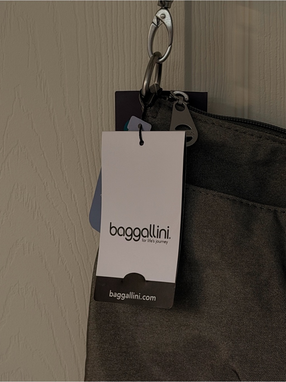 Baggallini Charcoal Gray Crossbody Shoulder Bag - Picture 5 of 7